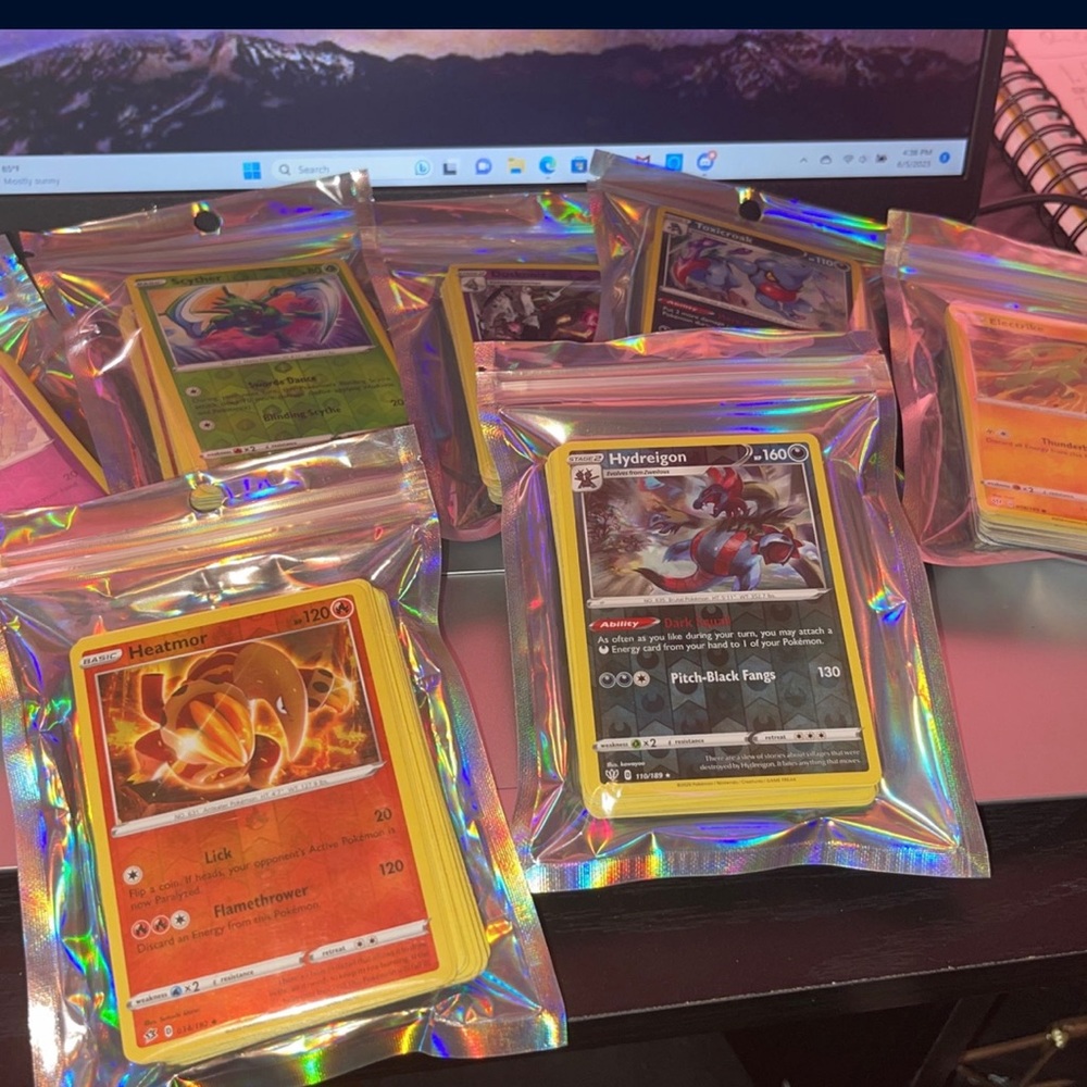 7 packs of Pokémon cards